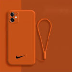 قاب موبایل نایک لوگو سیلیکونی+بند کوتاه سیلیکونی ست رایگان - تصویر 2